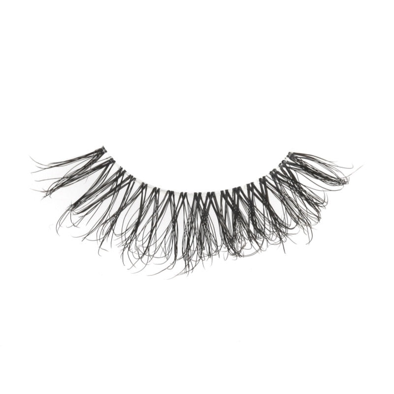 up close image of hayati lashes natural and fluffy cat eye lash with an invisible band
